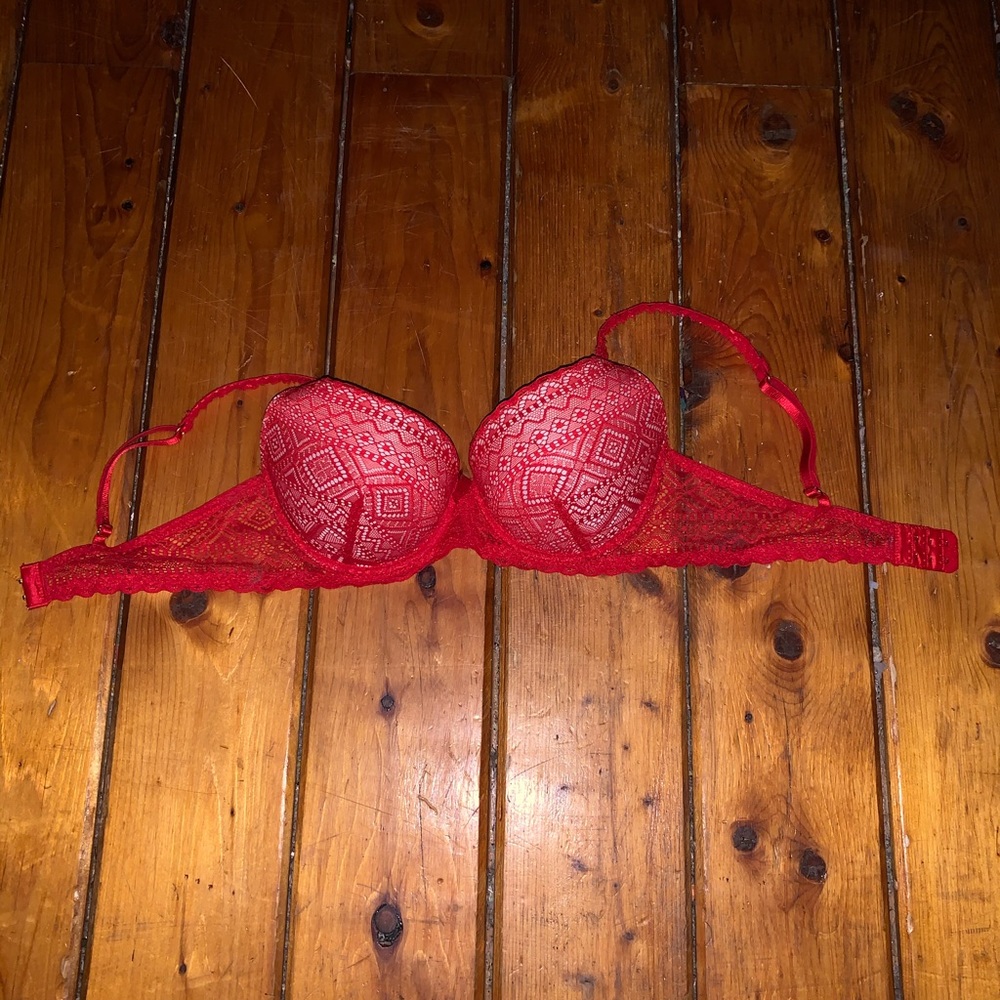 Red lace bra